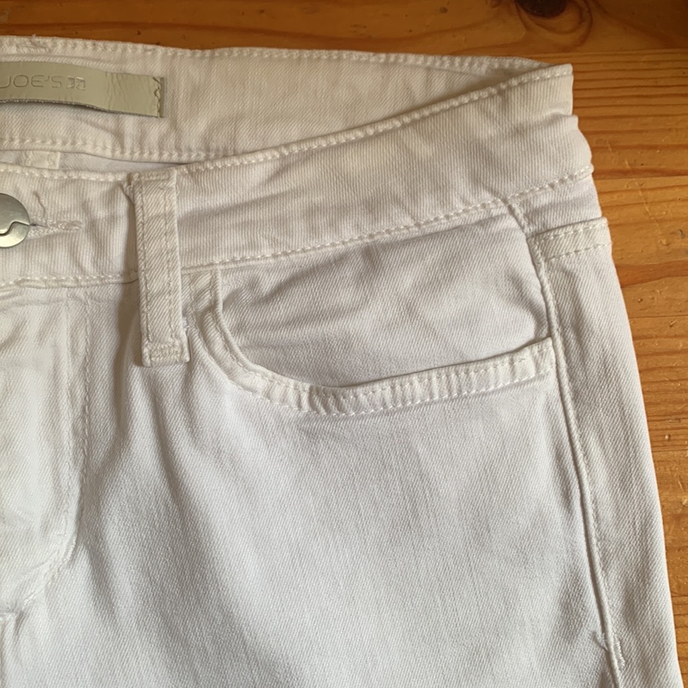 White jeans - Picture 4 of 7